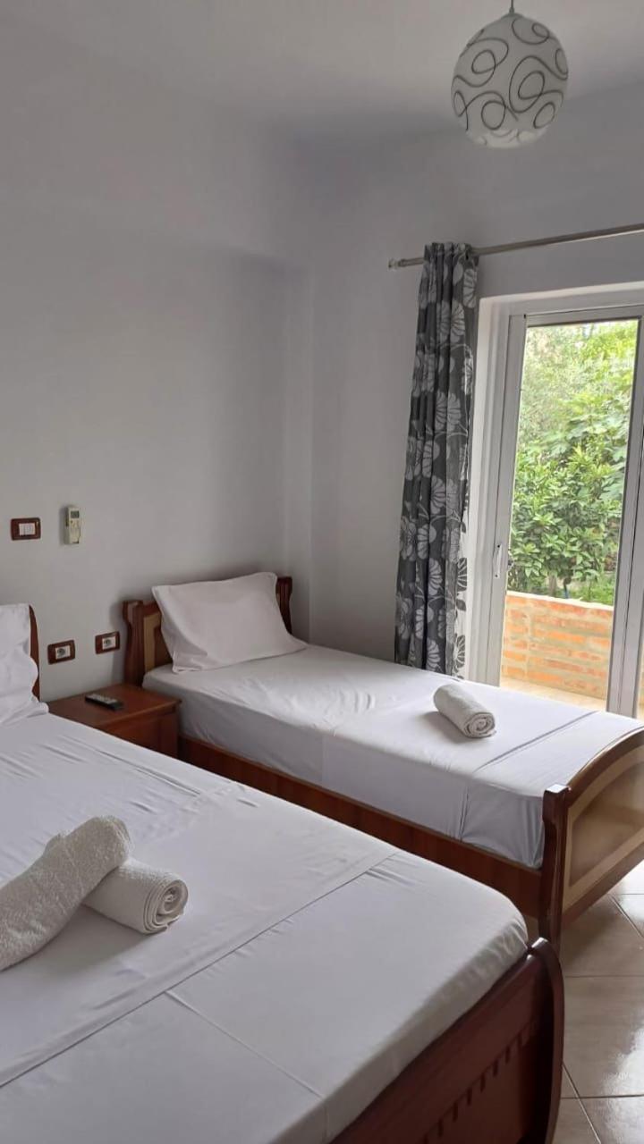 Villa 3 Ishujt Ksamil Kültér fotó